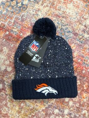 Denver Broncos Sequin Pom Beanie Hat NFL Starter Women’s Winter Hat NWT